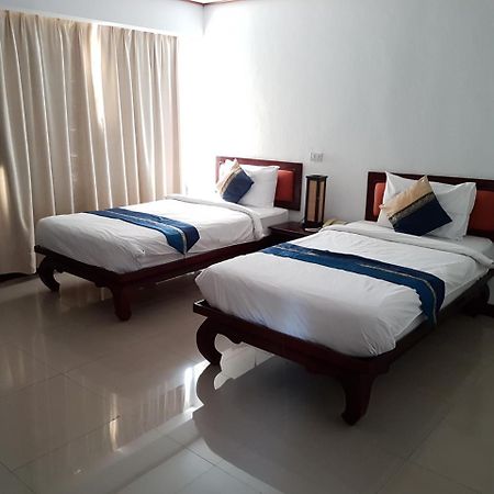 Av Hotel Vientiane Esterno foto