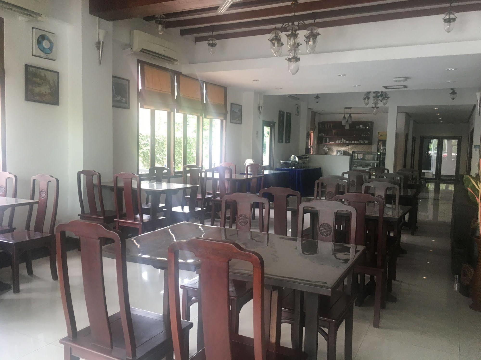 Av Hotel Vientiane Esterno foto