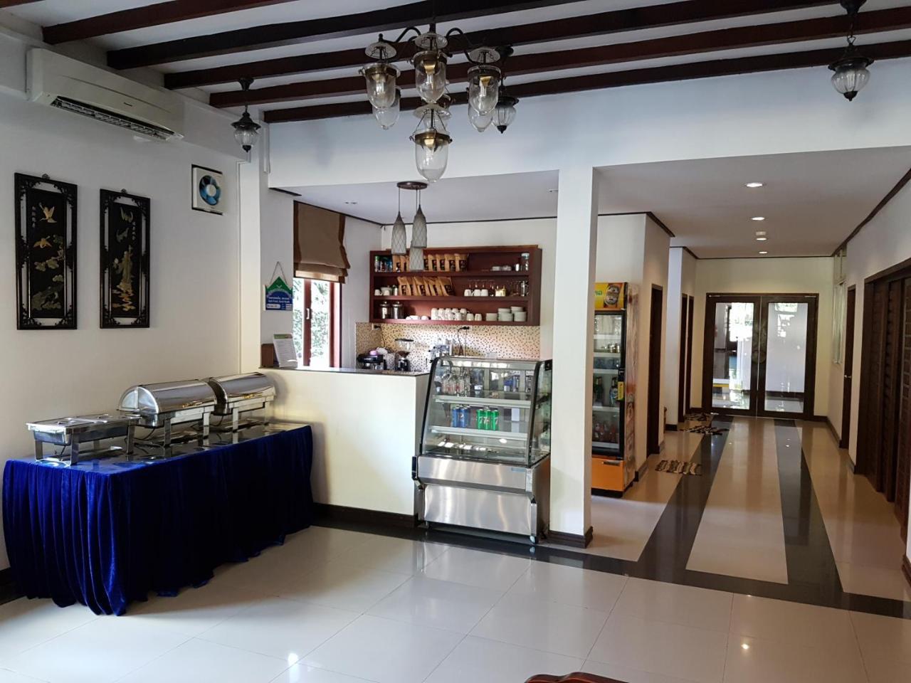 Av Hotel Vientiane Esterno foto