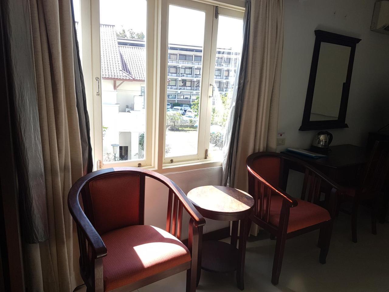 Av Hotel Vientiane Esterno foto
