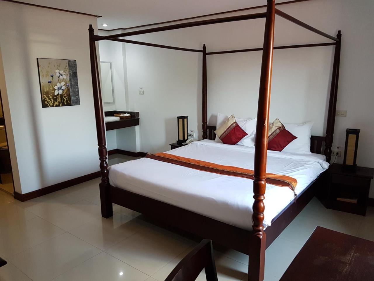 Av Hotel Vientiane Esterno foto