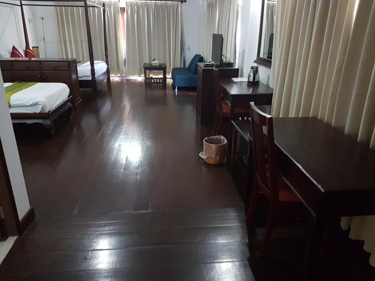 Av Hotel Vientiane Esterno foto